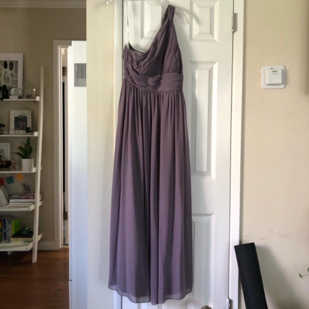 Donna Morgan silk chiffon Bridesmaid/prom gown